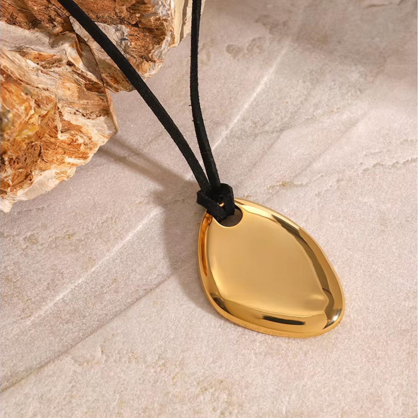 Solea Drop Necklace