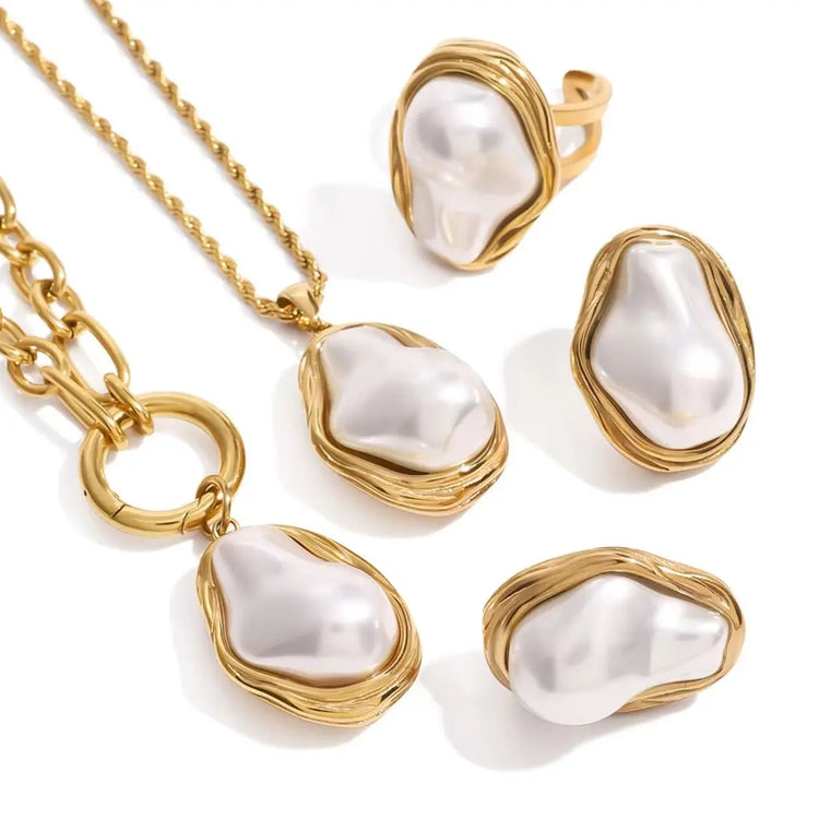Elara Pearl Set