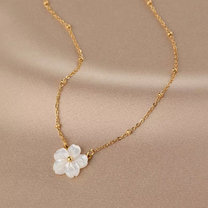 Fiora Bloom Necklace