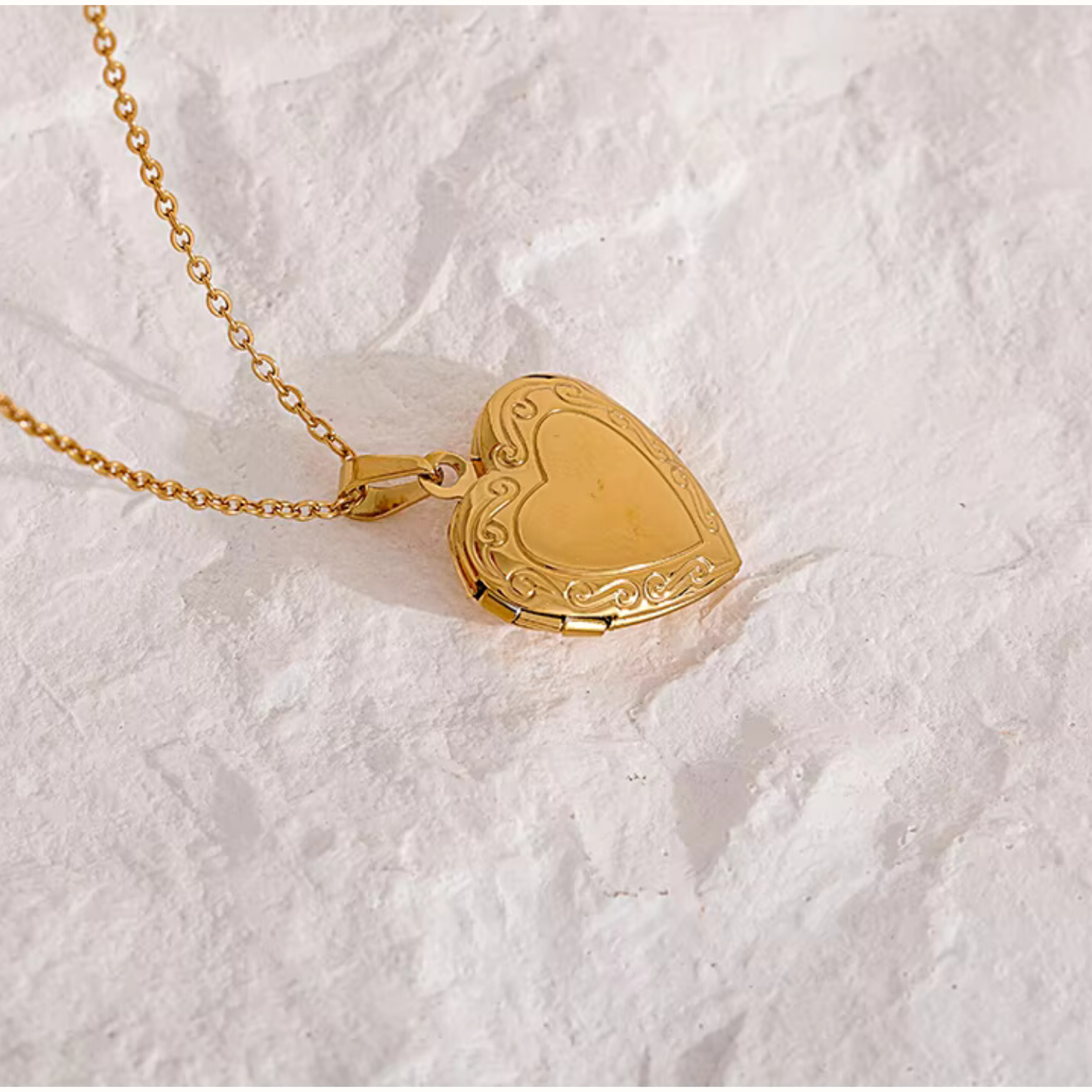 Fiora Heart Necklace