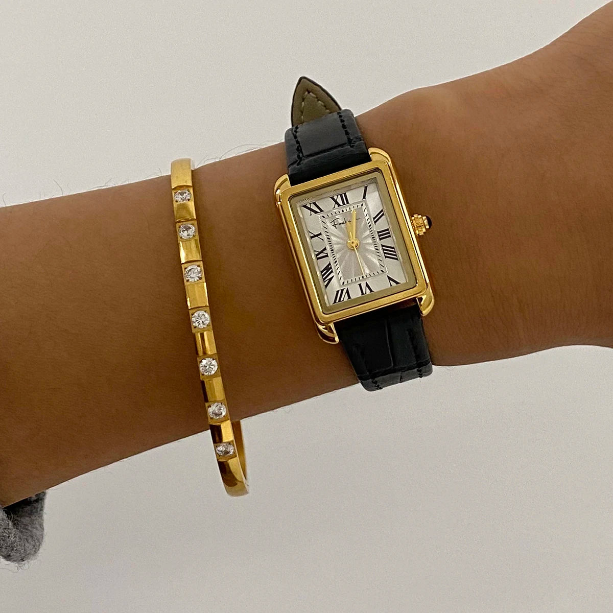 Celeste Classic Bangle