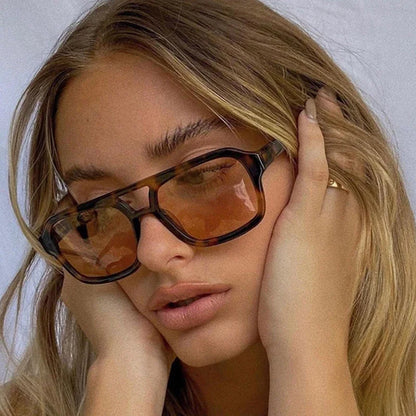 Luxe Frames