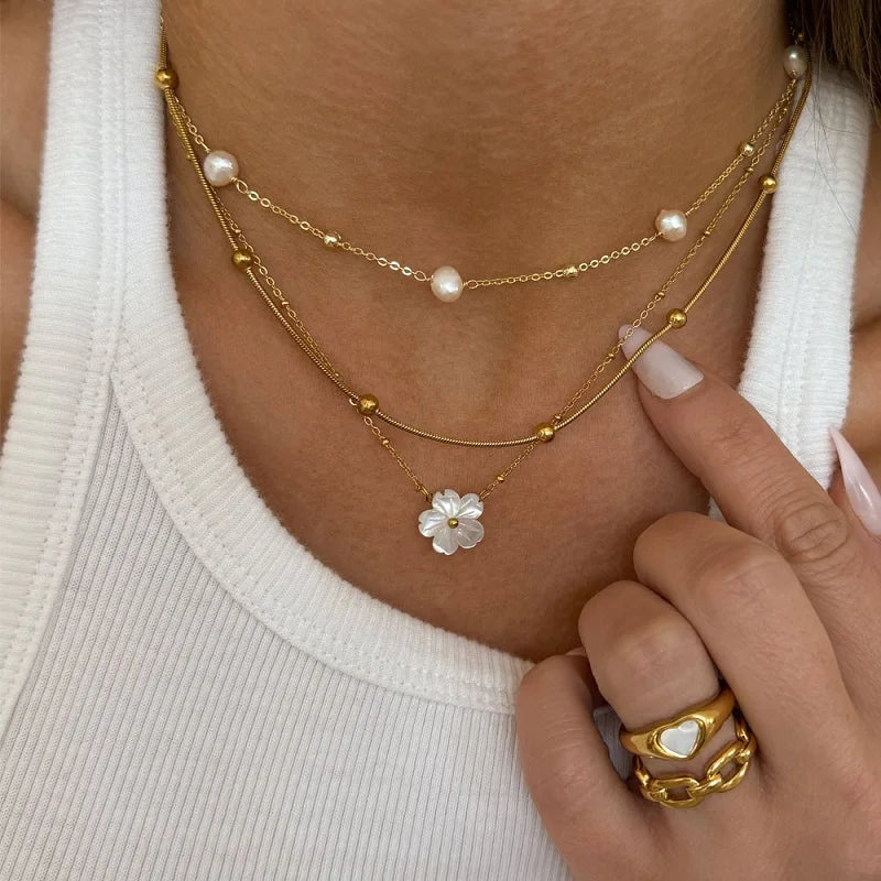 Fiora Bloom Necklace