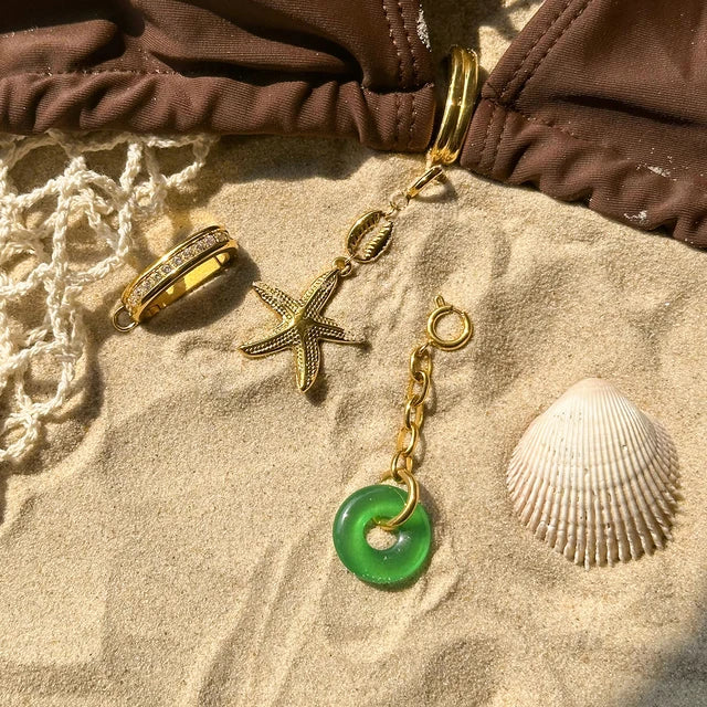 Verdant Loop Charm